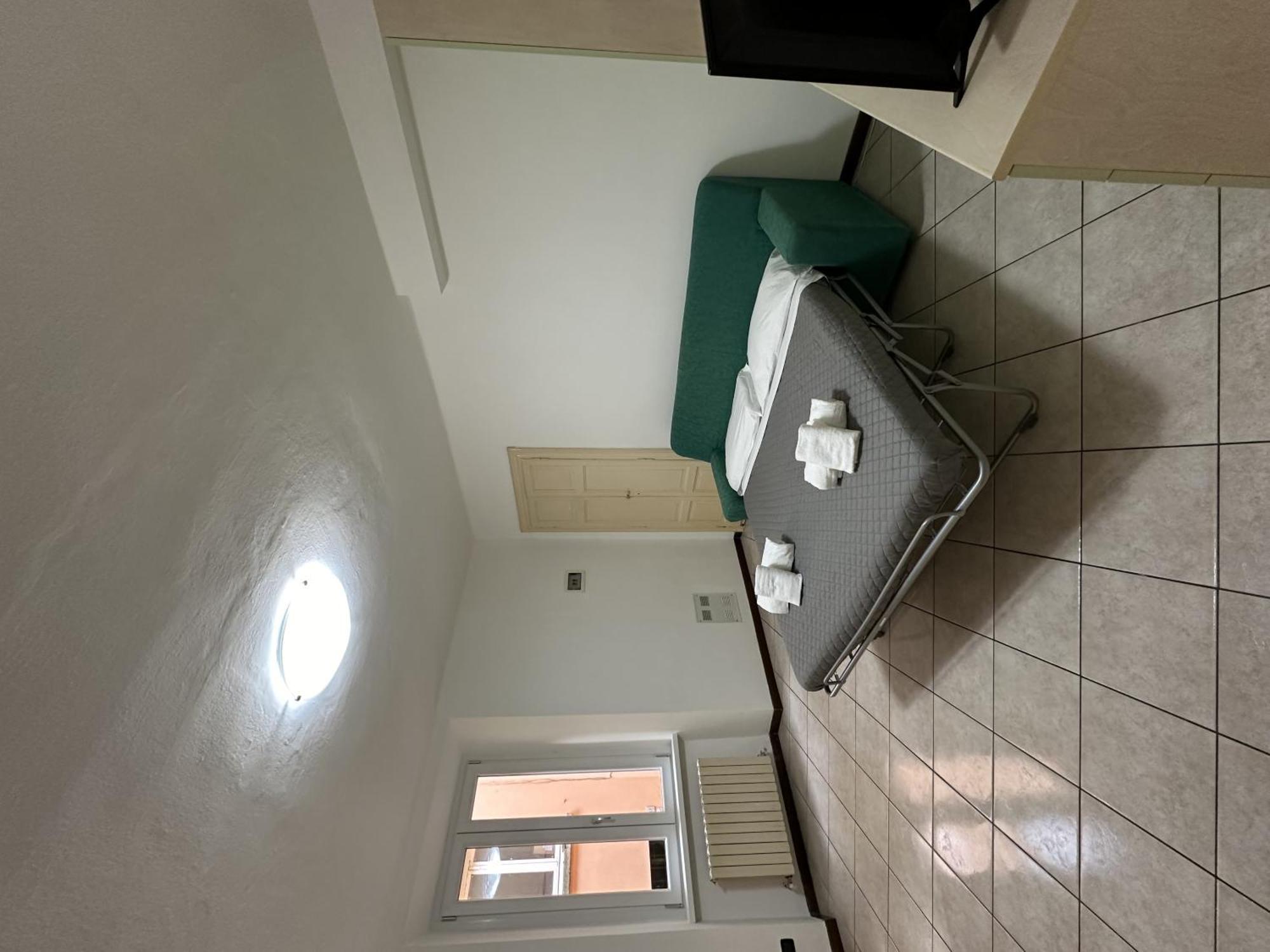 Roncati 7 Center Town Studio Apartments Bellagio Exterior foto