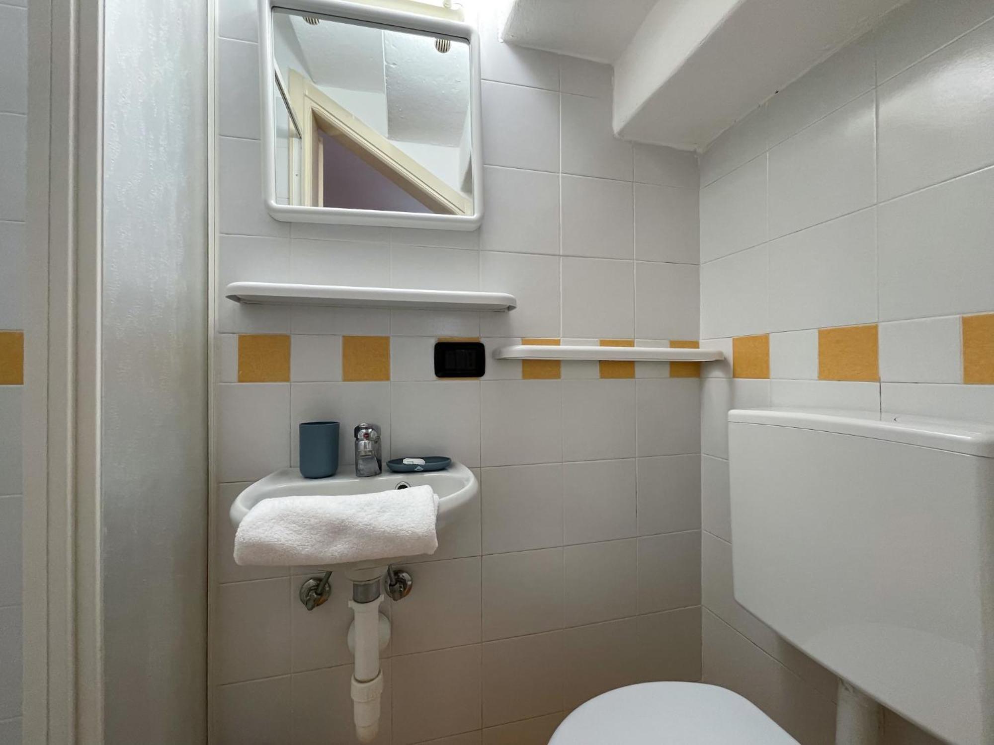 Roncati 7 Center Town Studio Apartments Bellagio Exterior foto